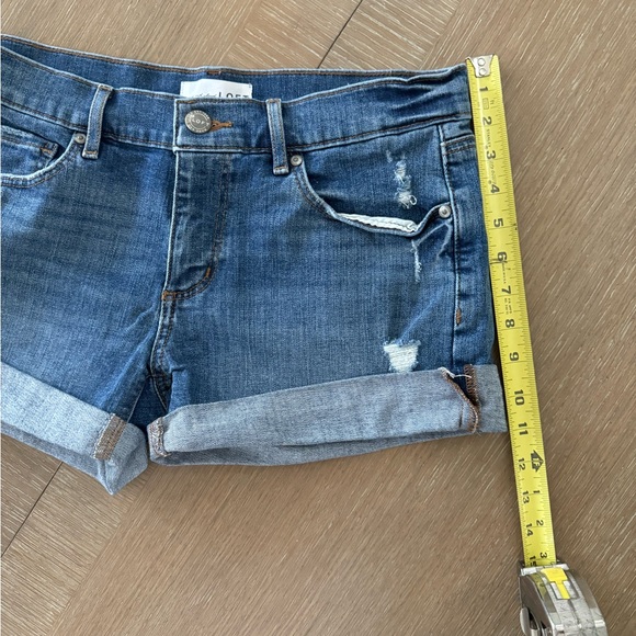 LOFT Denim Shorts Sz 27 medium wash - Picture 5 of 5